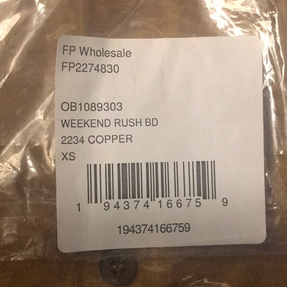 NWT Free People Weekend Rush Top in Copper - Picture 7 of 8